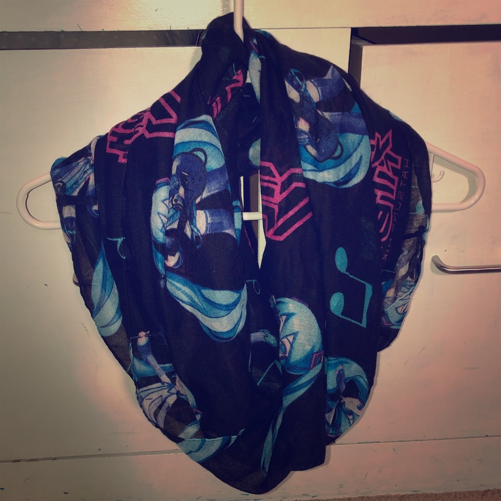 Hatsune Miku Scarf